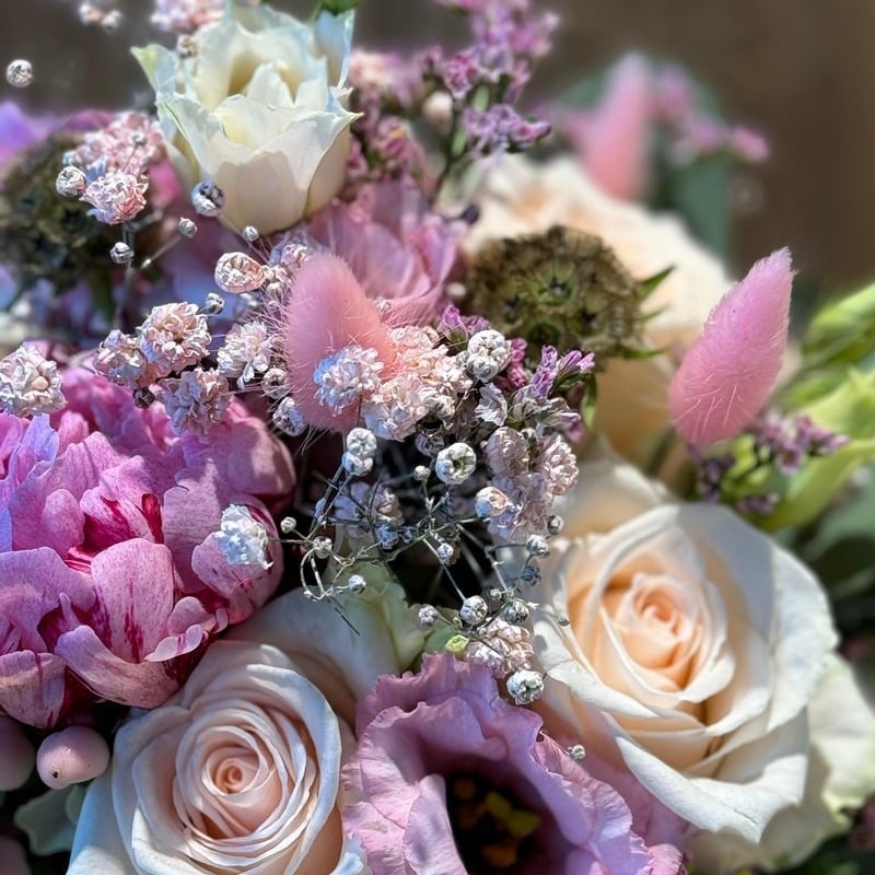 Wedding bouquet Freistadt – soft pink and cream bridal flowers by Blütenwerk Freistadt